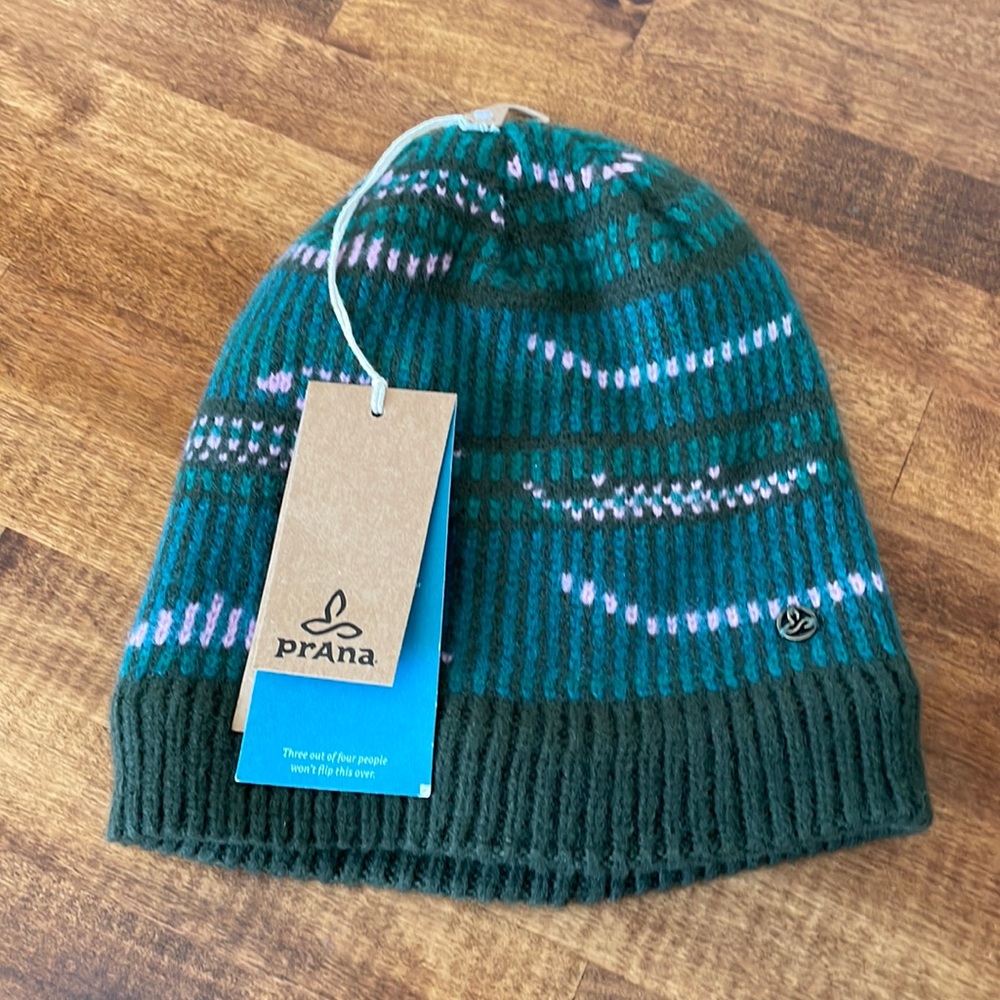 NWT Prana Hahna Beanie- dark olive